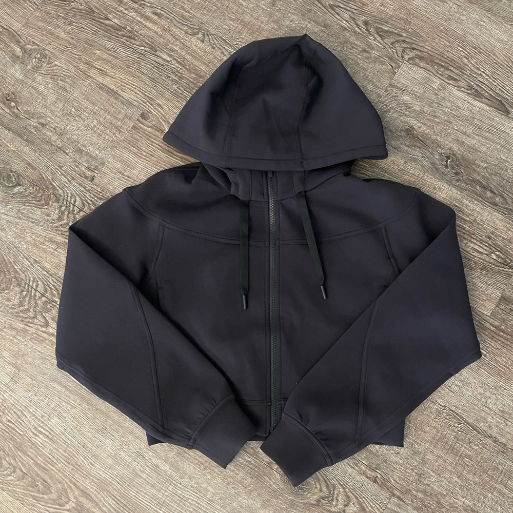 Lululemon Rogue Renegade Hoodie in black